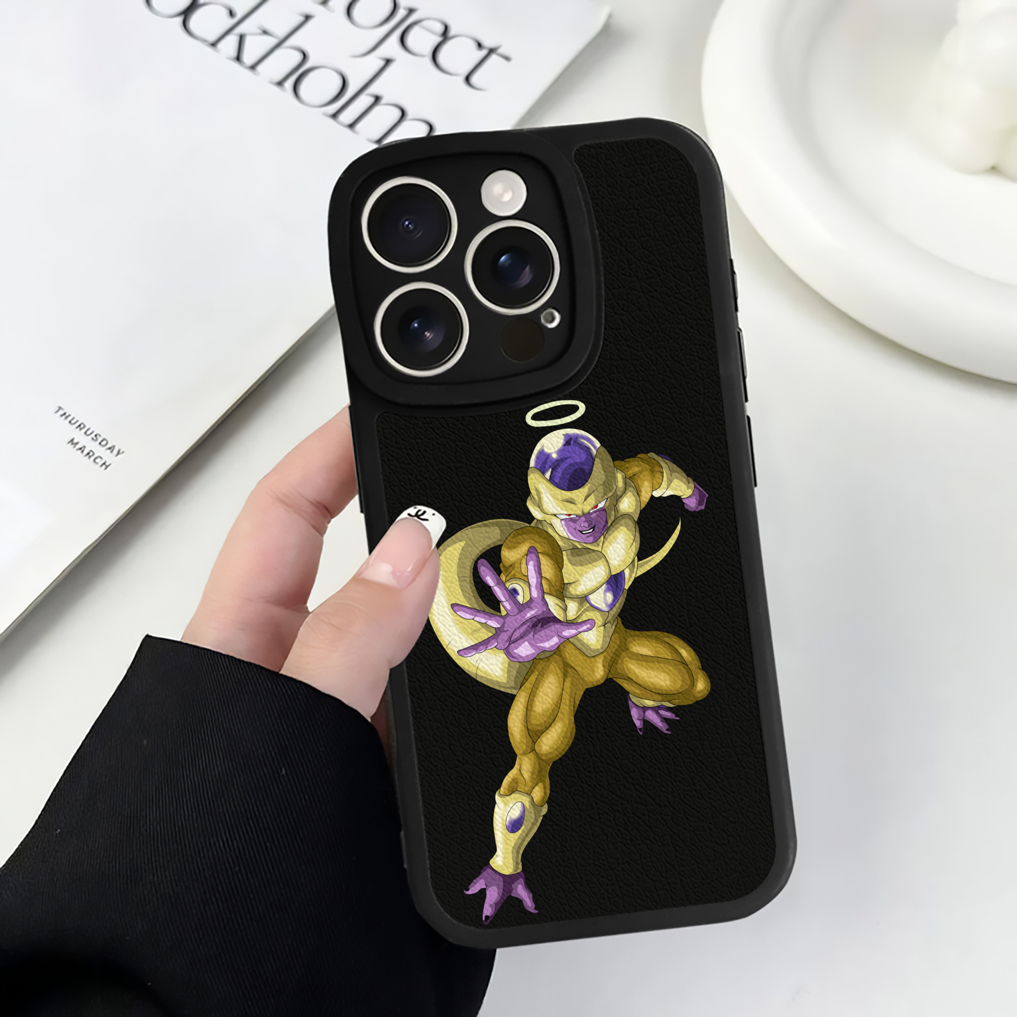 （画像用） ドラゴンボール フリーザ DRAGON BALL Frieza 【iPhone 16シリーズ対応】シリコンスマホケース（レザー調） 材質：シリコン